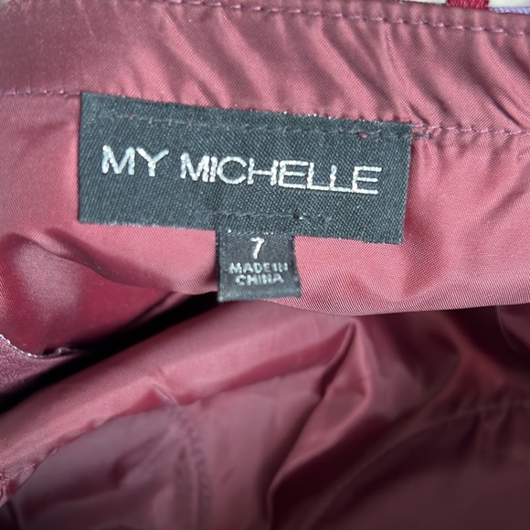 MY MICHELLE | BURGUNDY | FORMAL DRESS - Picture 12 of 13